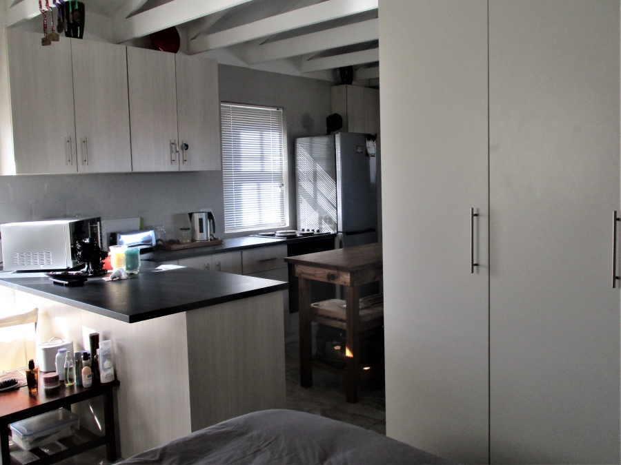 1 Bedroom Property for Sale in Fairview Golf Estate Western Cape